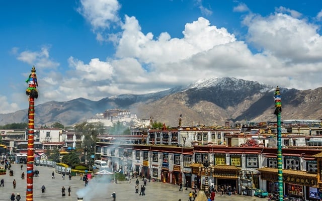 kham-pha-5-dia-diem-tham-quan-noi-tieng-tai-Shigatse-khi-du-lich-tay-tang